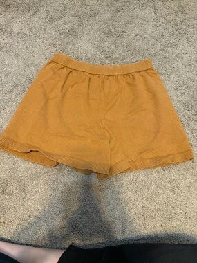 Casual Knit Women’s Shorts in Khaki